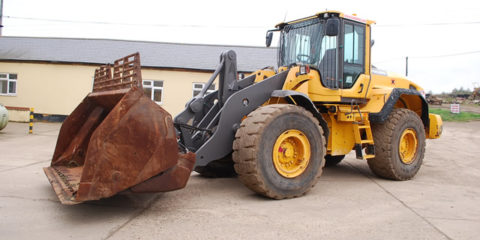 Volvo L110G loader