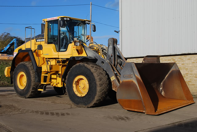 Volvo L150 Construction Equipment